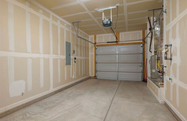 Building Photo - 10 Avenida Vista Esquisita