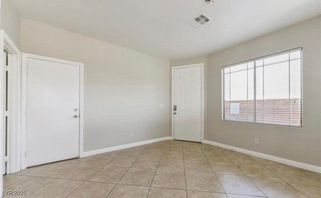 Building Photo - 11 Stockton Edge Ave