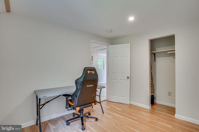 Building Photo - 22815 Booker Washington Ave