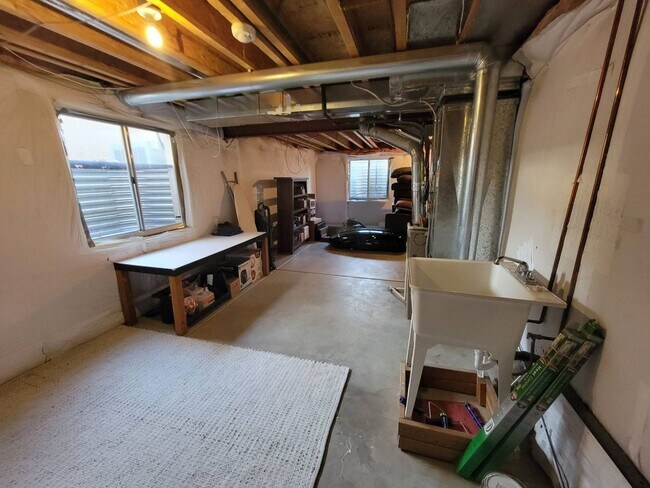 Building Photo - Let us introduce you to your new home!
