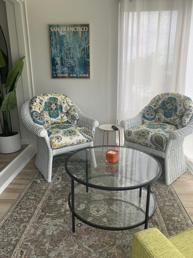 sunroom - 21 Colonial Club Dr