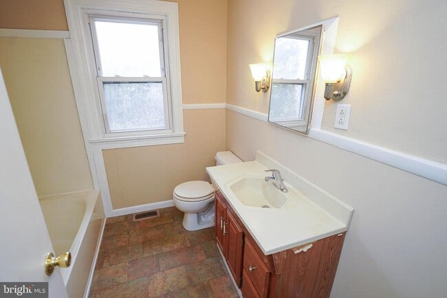 Building Photo - 31339 Old Ocean City Rd