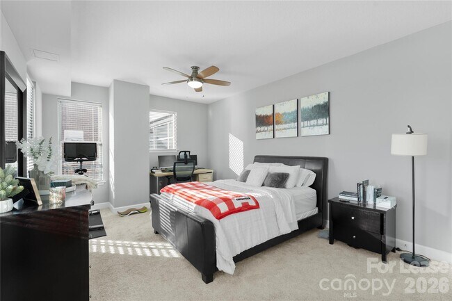 Building Photo - 1315 East Blvd