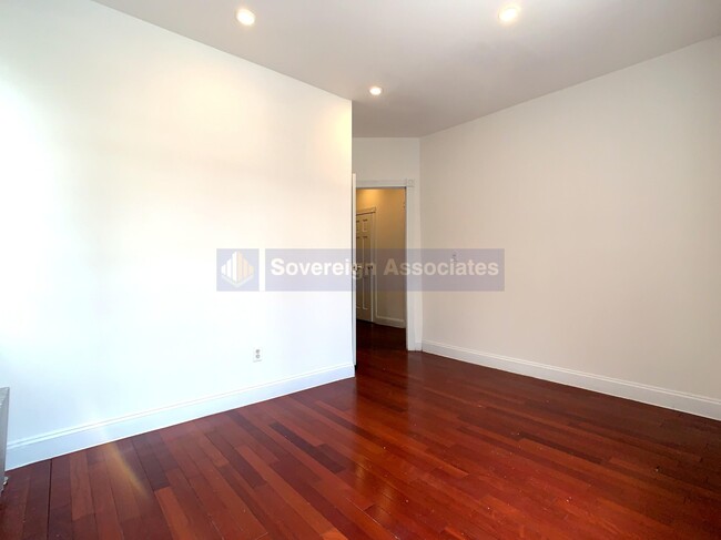 Building Photo - 634 Saint Nicholas Avenue