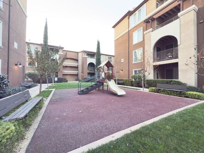 Building Photo - 801 S Winchester Blvd