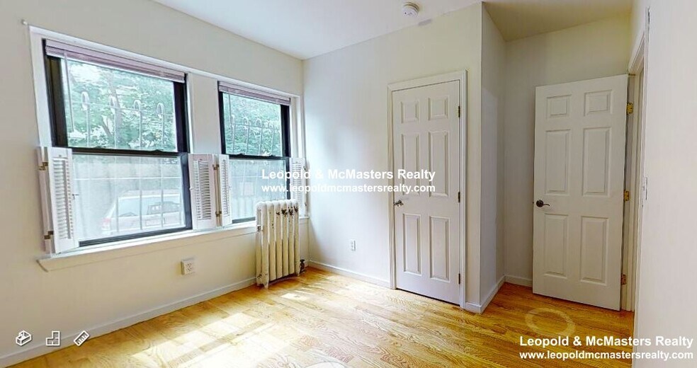 Building Photo - 1404 Commonwealth Ave