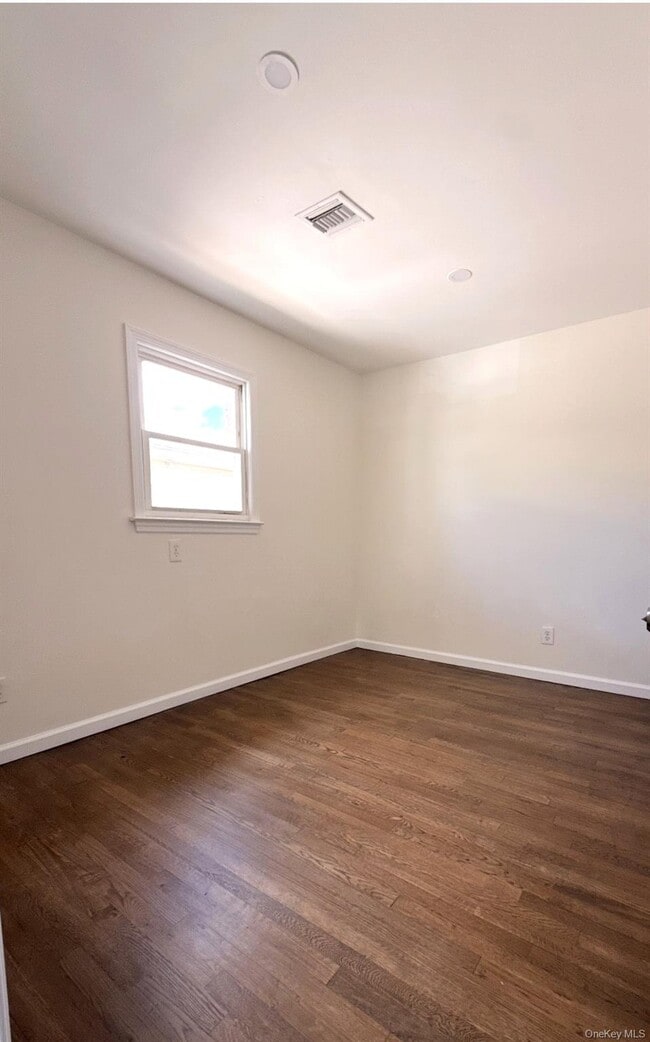 Building Photo - 238 Nassau Blvd