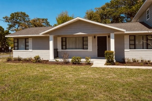 Building Photo - 131 W Atwater Ave