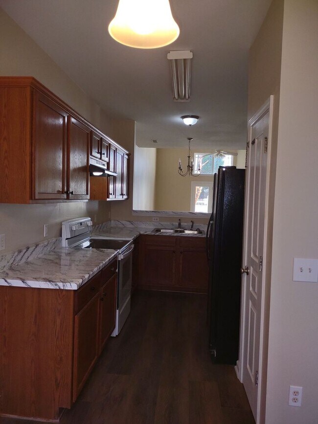 Building Photo - MOVE-IN SPECIAL: Half Off First Month + NO Admin Fees + NO App Fees!