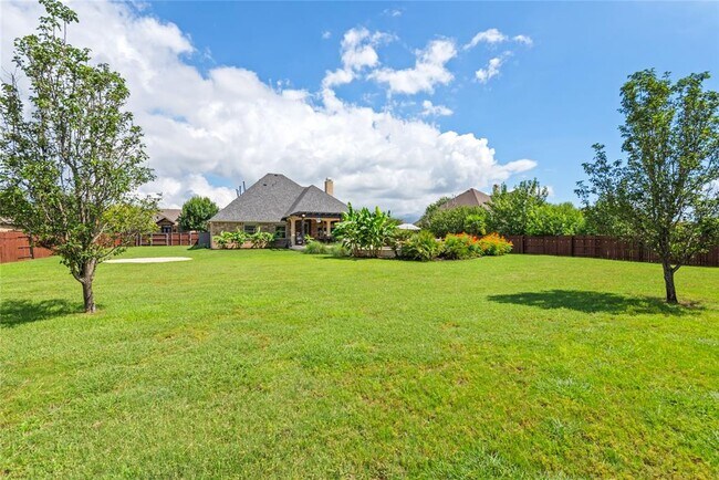 Building Photo - 12305 Lostwood Cir