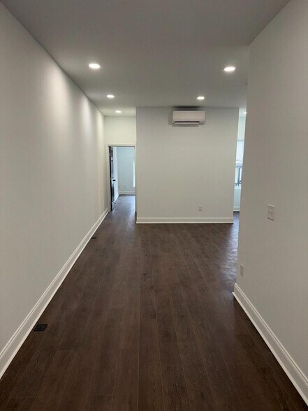 Building Photo - 2028 Druid Hill Ave