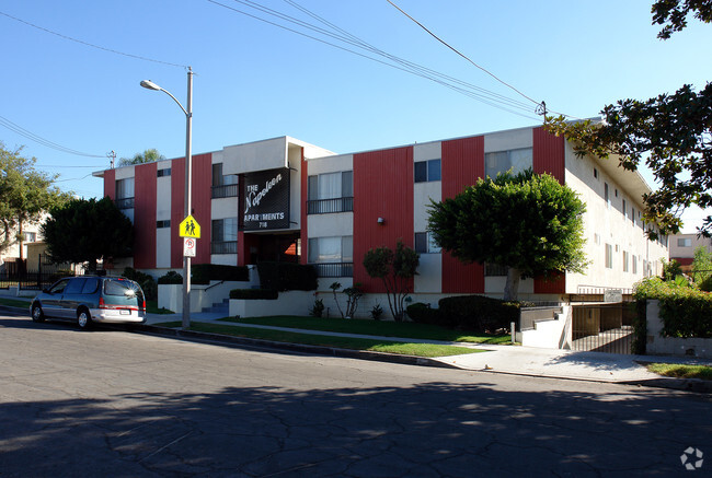Primary Photo - The Napoleon Apartments