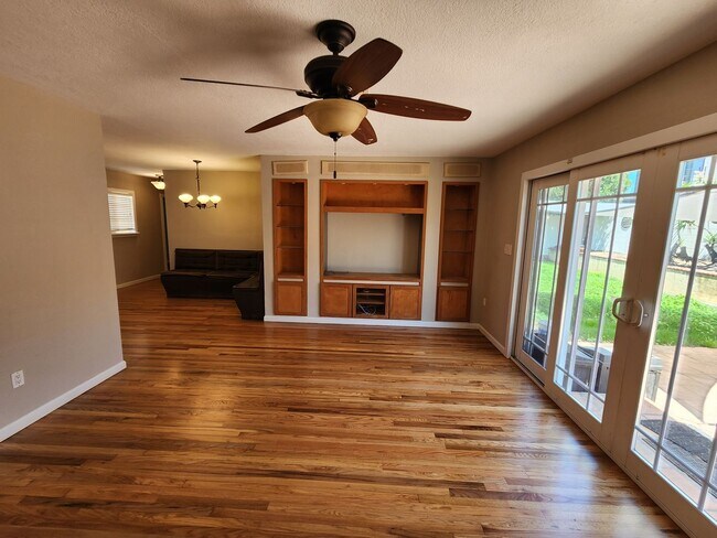 Building Photo - Single Story 4 Bedroom House in Clairemont/Bay Park