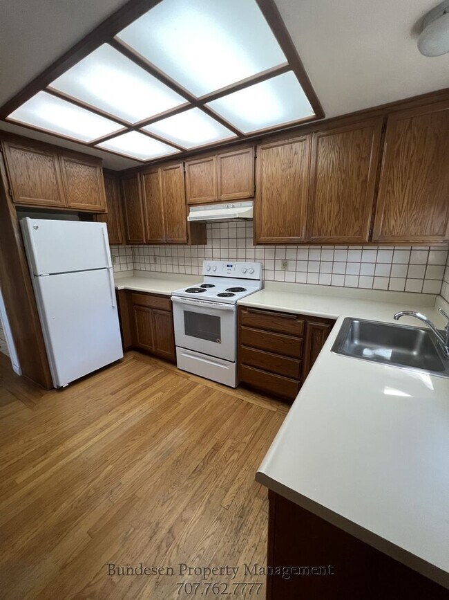 Building Photo - 6-Month Lease only – Charming West Petaluma Accessory Unit