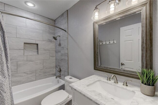 Building Photo - 11007 Ptarmigan Dr