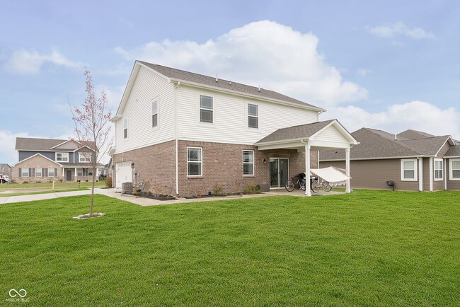 Building Photo - 6763 Cardiff Dr