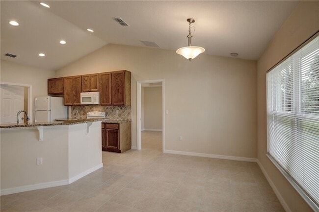 Building Photo - 312 Perch Ln