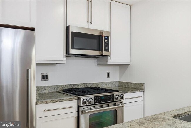 Building Photo - 2818 Connecticut Ave NW