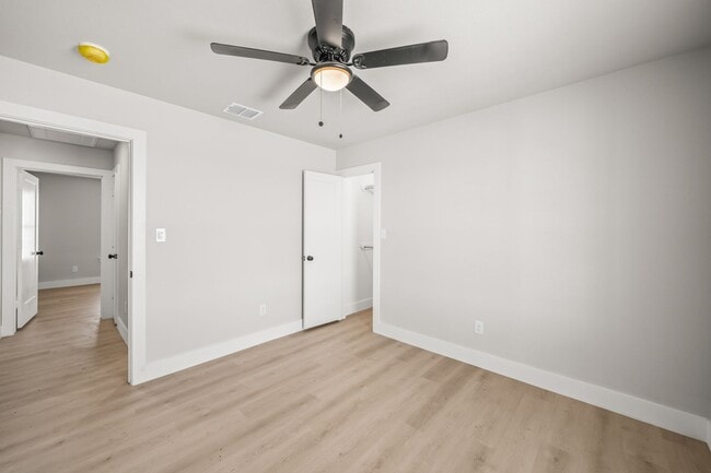 Building Photo - 10613 East C R 7400