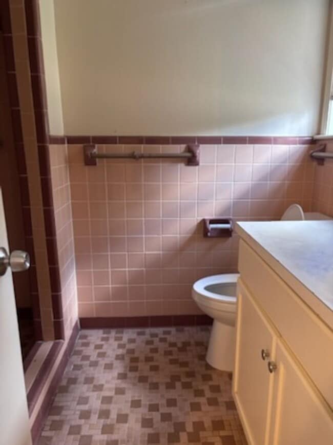 Building Photo - 3125 Bienville Dr