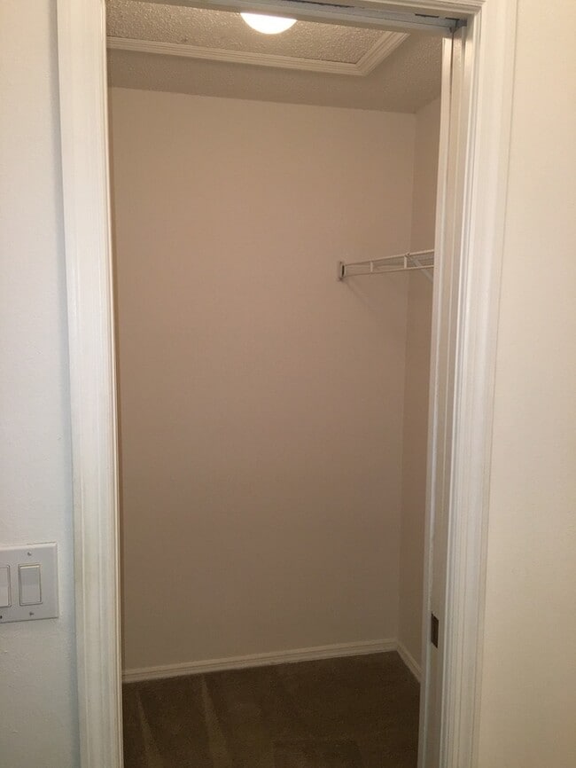 Building Photo - Raintree Park-3153 Fairfield Dr Kissimmee,...