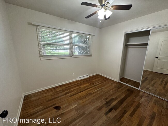Building Photo - 5 br, 2 bath House - 1025 Homer Ave.