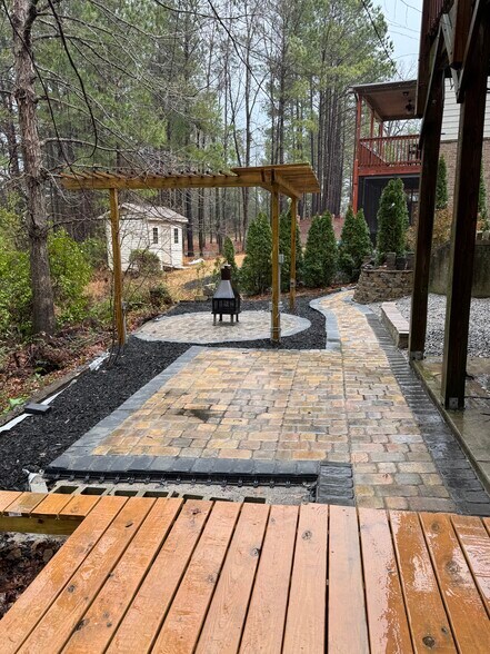 Patio and Fire Pit - 206 Heights Ave