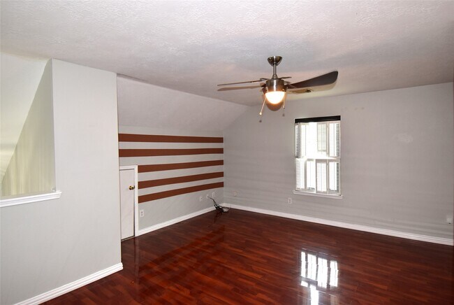 Building Photo - 21022 Creek Edge Ct