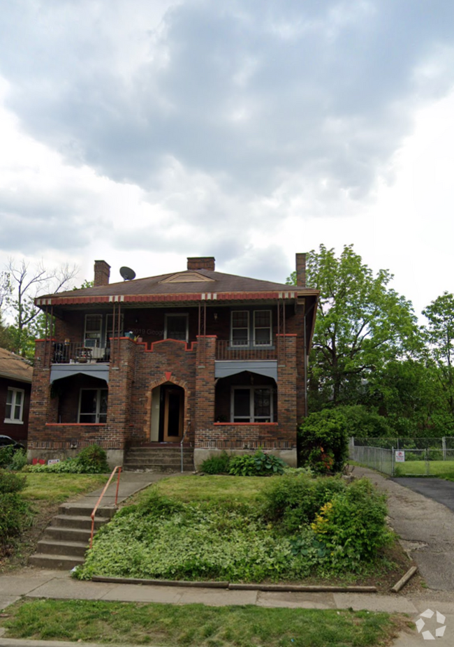 Building Photo - 1629 California Ave