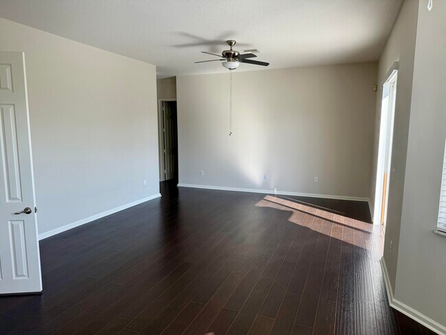 Building Photo - 6509 Stonehurst Cir