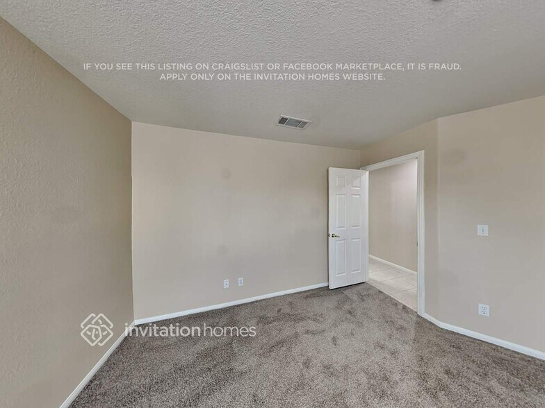 Building Photo - 228 Windsong Dr