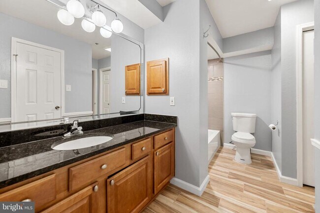 Building Photo - 3309 Wyndham Cir