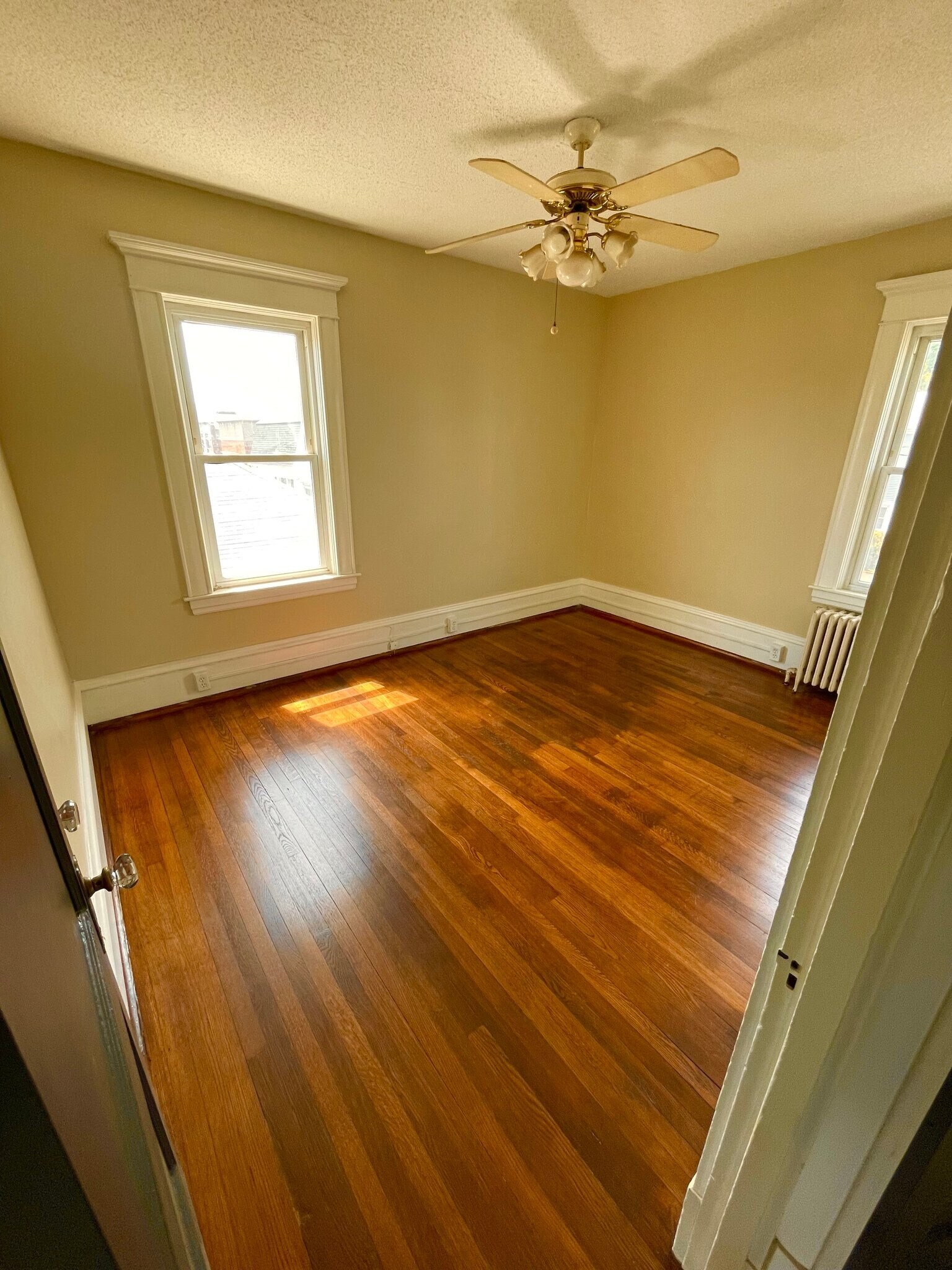 Building Photo - 250 Central Ave