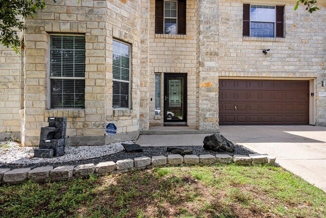 Building Photo - 4405 Bandice Ln