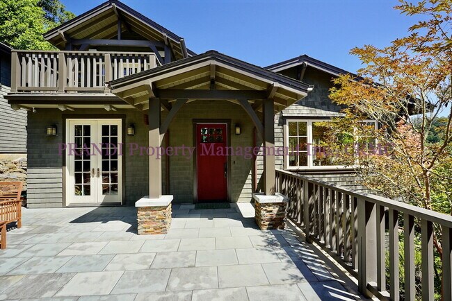 Building Photo - Majestic Custom-Designed Five-Bedroom Esta...