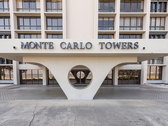 Building Photo - 3301 Bayshore Blvd