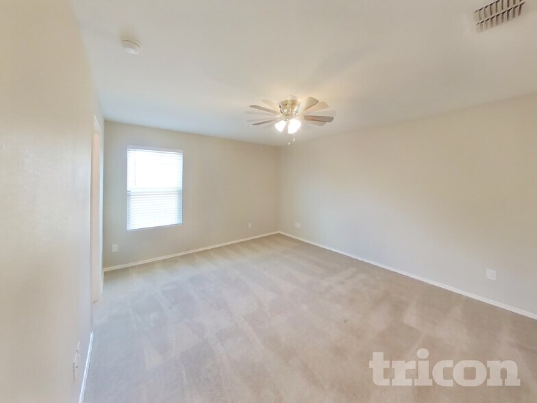 Building Photo - 5668 McClelland St