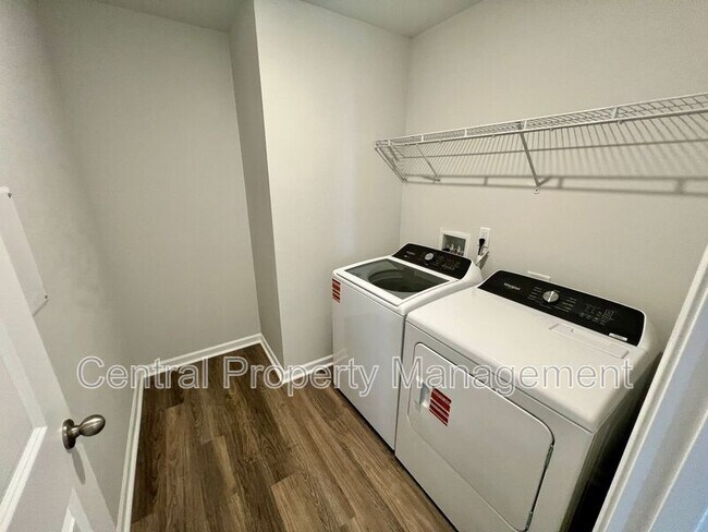 Building Photo - 458 Haddon Trl