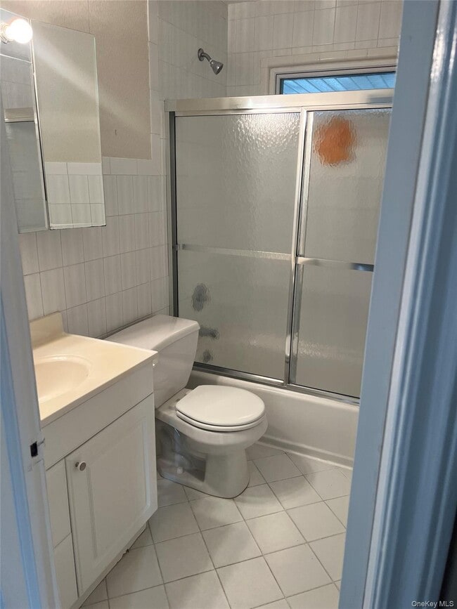 Building Photo - 1803 Albermarle Ave