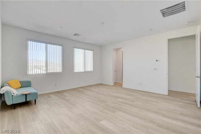 Building Photo - 10276 Thurso Ave