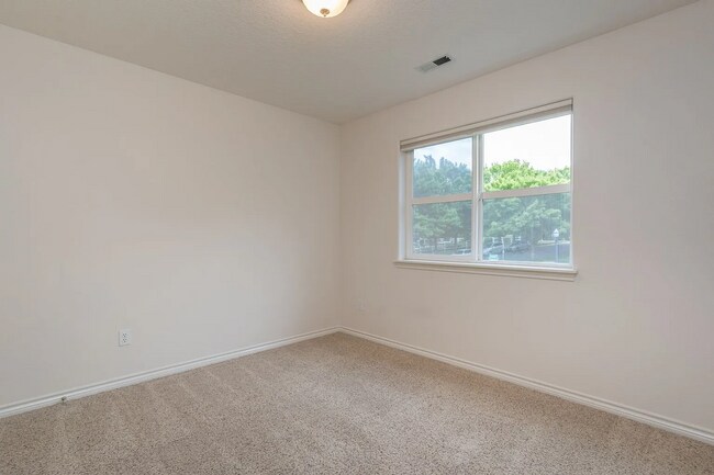 Building Photo - Charming Sherwood Home for Lease – 3 Bed /...