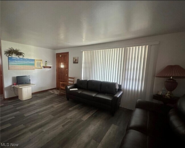 Building Photo - 1547 Chattanooga Ave