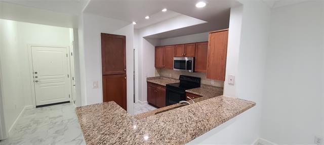 Building Photo - 330 Las Colinas Blvd E