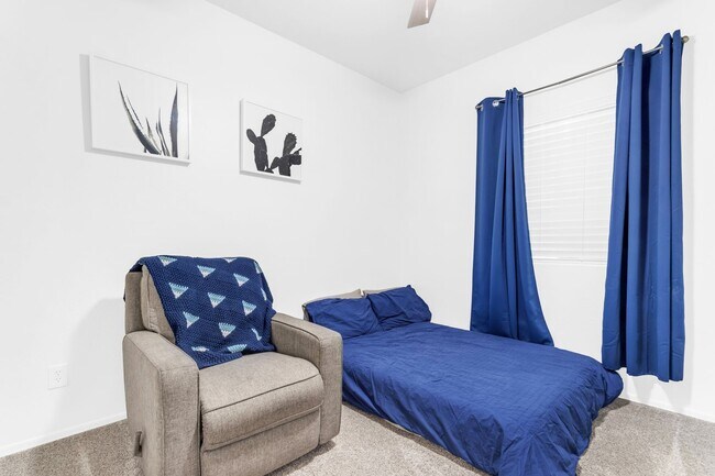 Building Photo - Stunning Single-Level Rental In The Highly Sought-After Anthem at Merrill Ranch!