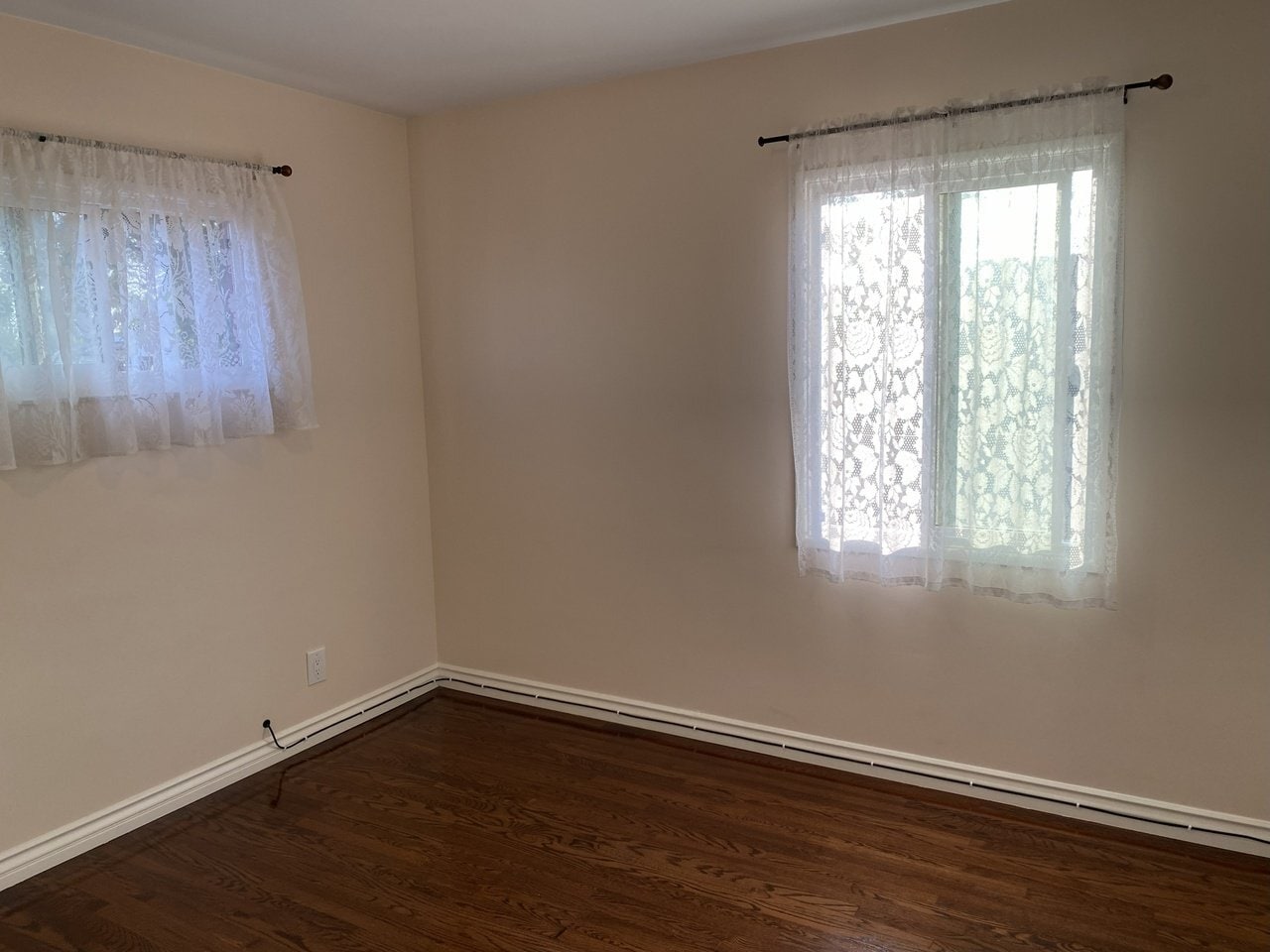 Building Photo - 7810 Wilkinson Ave