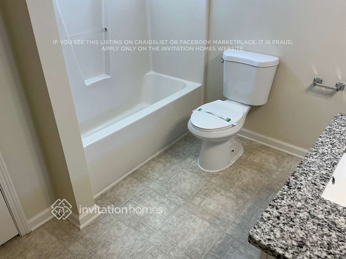 Building Photo - 4104 Hampstead Village Dr