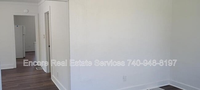 Building Photo - 97 Allen St