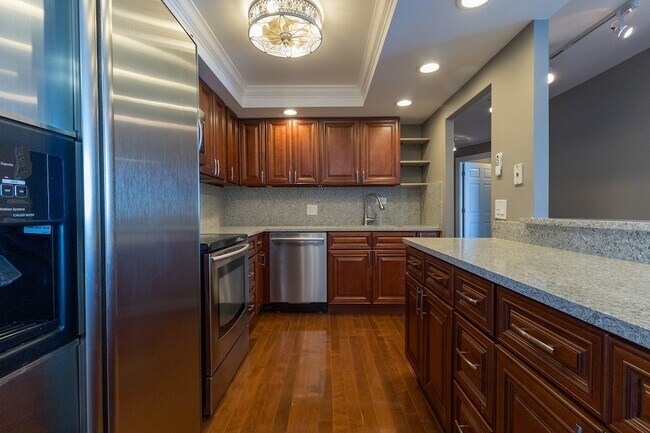 Building Photo - 155 N Harbor Dr