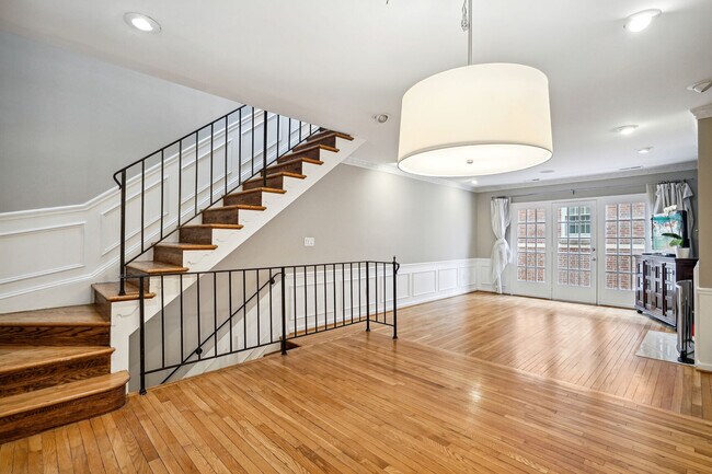 Living Room - 212 3rd St NE