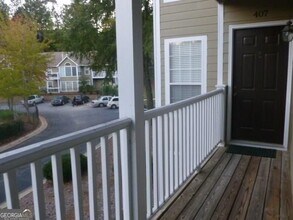 Building Photo - 407 Berkeley Woods Dr